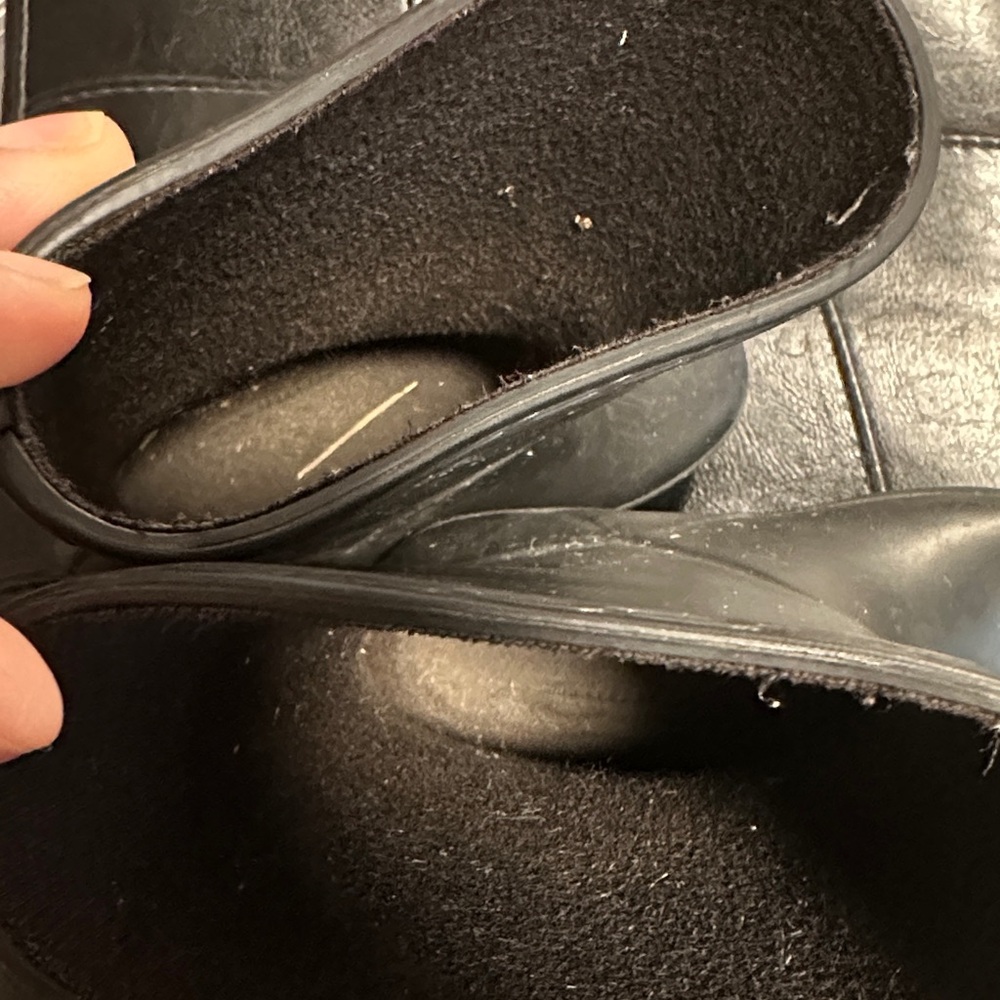 Hunter Kids Classic Black Rain Boots - Picture 2 of 4
